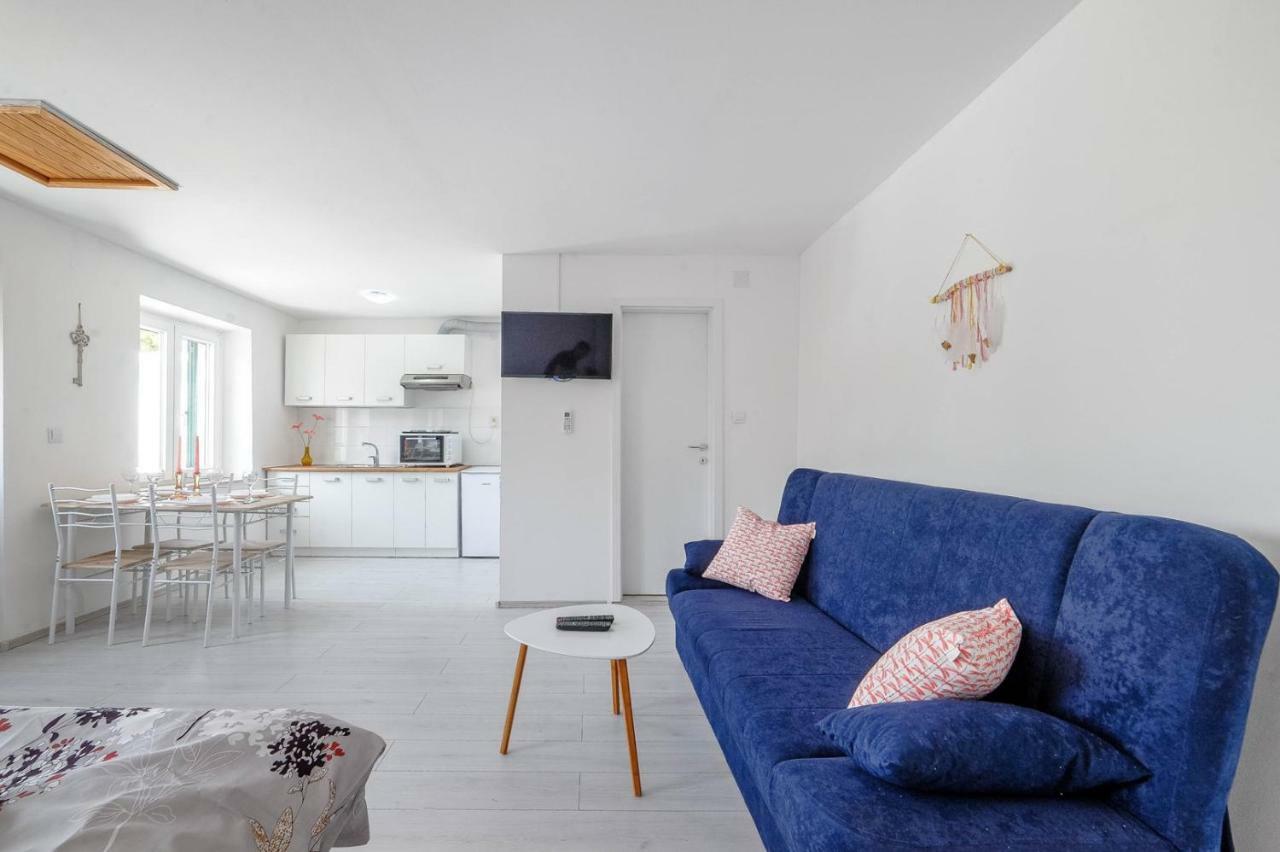 Apartments Nada Tribalj Εξωτερικό φωτογραφία